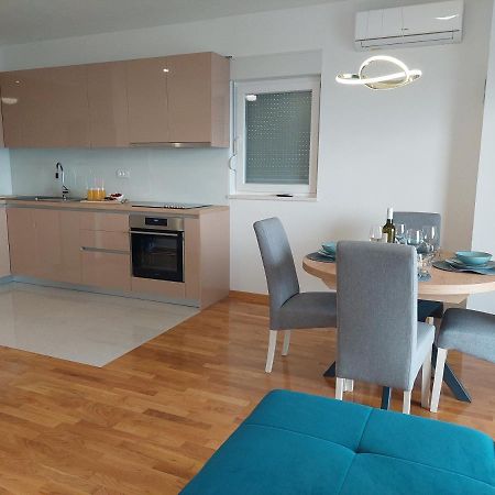 Sunrise Apartment Makarska Bagian luar foto